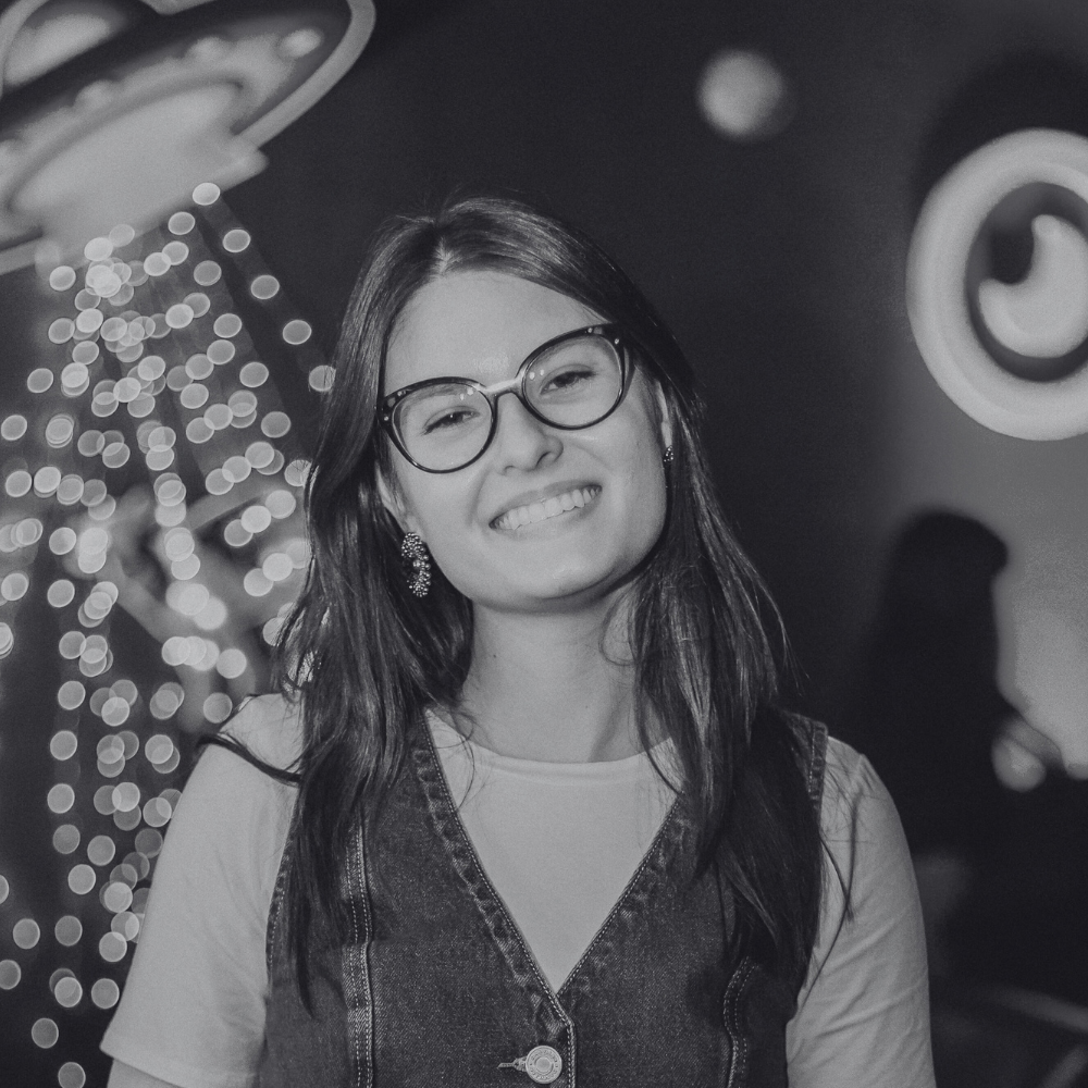 "Knowing that I am valued for both my work and who I am makes working at Oowlish a joy. I love the flexibility of working from anywhere, which contributes to a fun and easygoing atmosphere. This flexibility also allows me to collaborate with a diverse international team and work on excellent products worldwide."